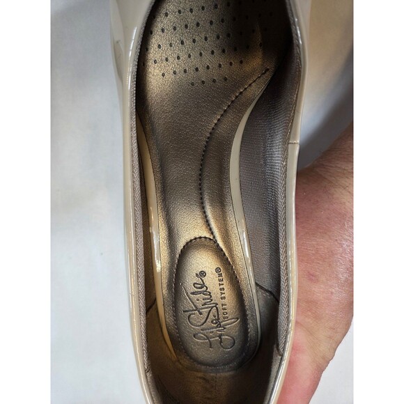 LifeStride Parigi Pumps Lot 2 Womens 9.5M Black Nude Patent Heels Career Bundle - Picture 9 of 13
